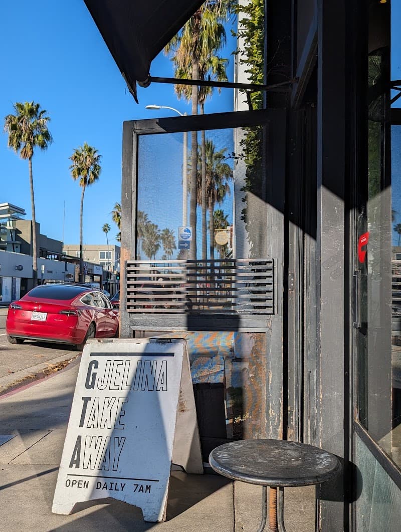 Gjelina Take Away