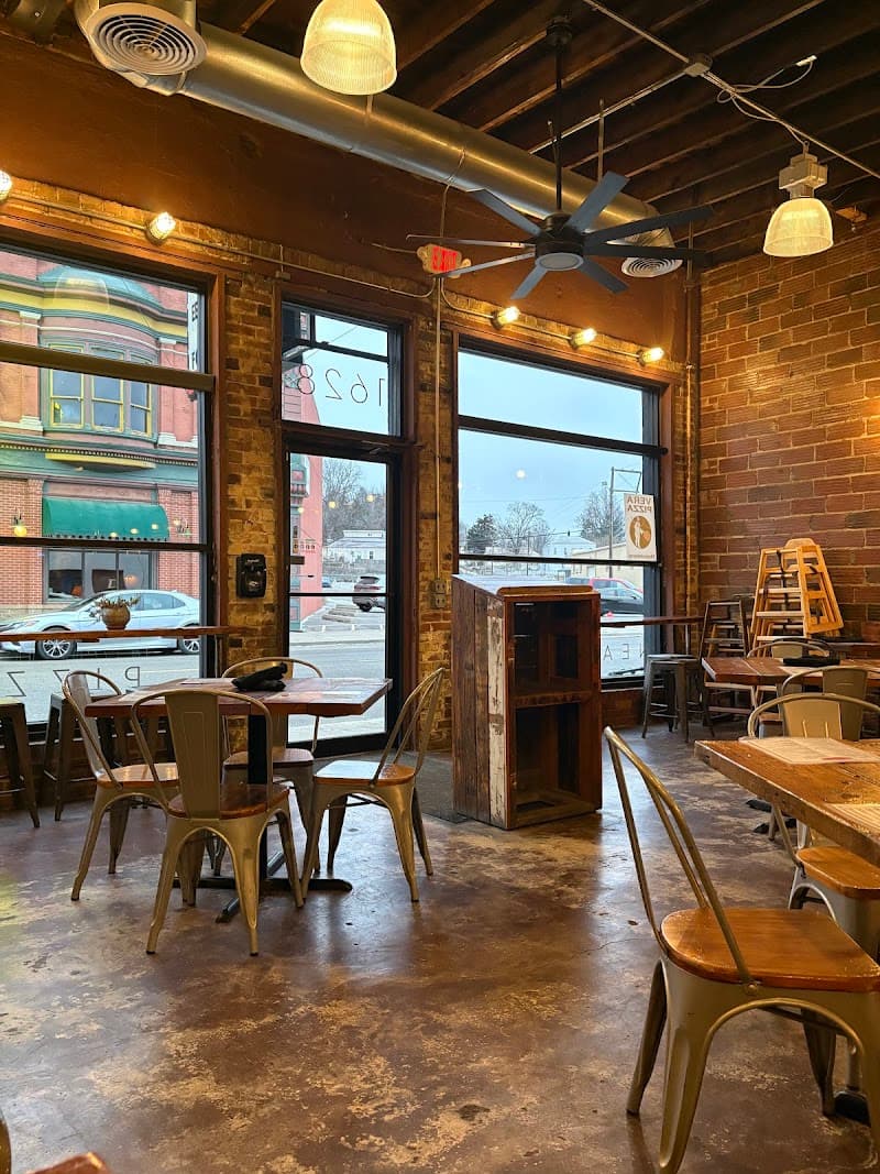 IL Lazzarone Neapolitan Pizzeria