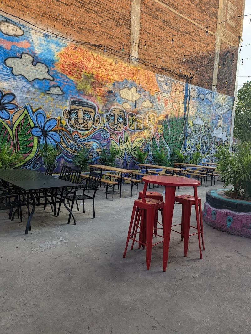 Mikey's Late Night Slice