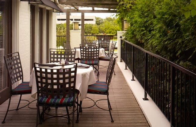 Parkers' Restaurant & Bar