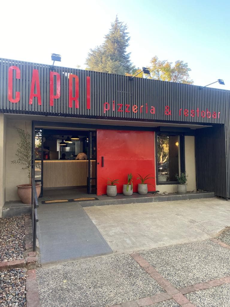 Pizzería Capri Resto Bar