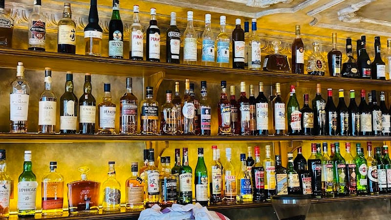 Yiku Bottega Jinshang Branch